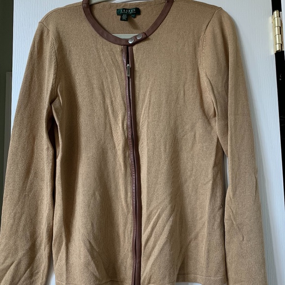Lauren Ralph Lauren camel silk/cashmere sweater - Picture 2 of 4
